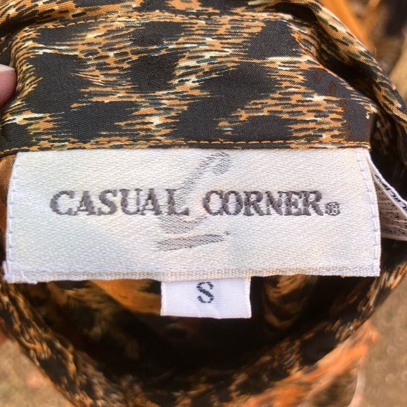 80’s-90’s western women’s blouse Casual Corner Animal Print small - Picture 7 of 11